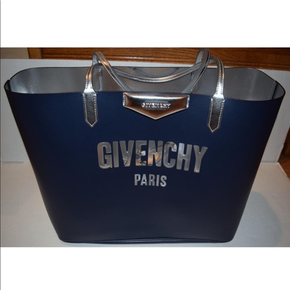 Givenchy Antigona Navy Silver Shopping Tote - Picture 5 of 8